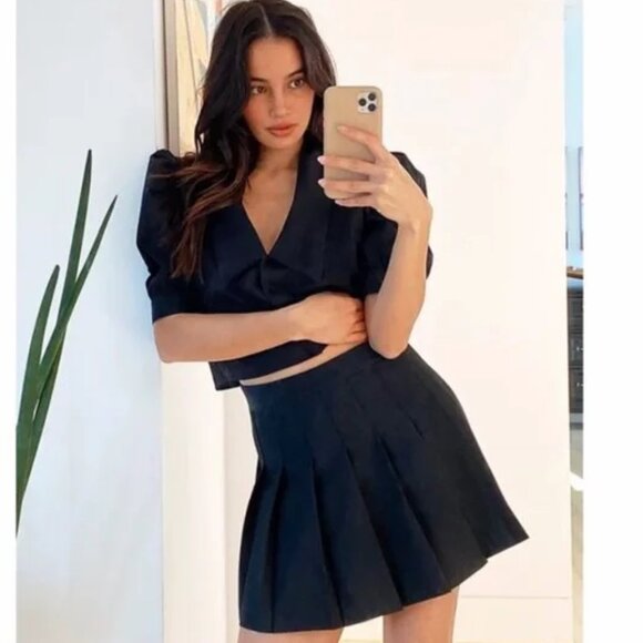 Sunday Best Aritzia New Solitaire puff sleeve blouse - Picture 5 of 6